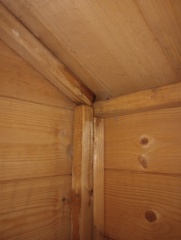 Is it normal to be this damp? - New wooden shed 