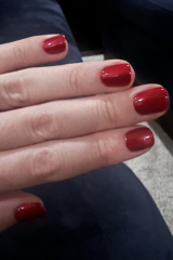 Show me your nails 