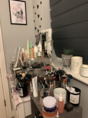 Show me pics of your dressing tables