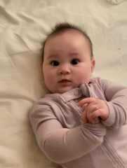 Weird grimace/straining expression (6 month old)