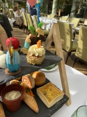 High tea in London with kids?