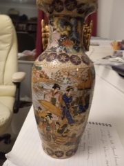 Does anyone know about Japanese / Chinese pottery marks? (Photo)
