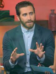 AIBU to still be angry over how my husband buttoned his shirt at our wedding?