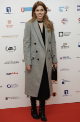 Royal Style: On with the chic, and the royal mystique! 