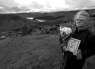 Human remains found on Saddleworth Moor