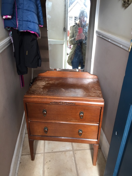To ask you to show me your Dressing table