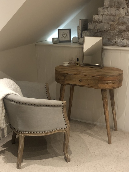 To ask you to show me your Dressing table