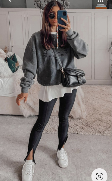 Personal shopper/stylist- AMA autumn winter edition