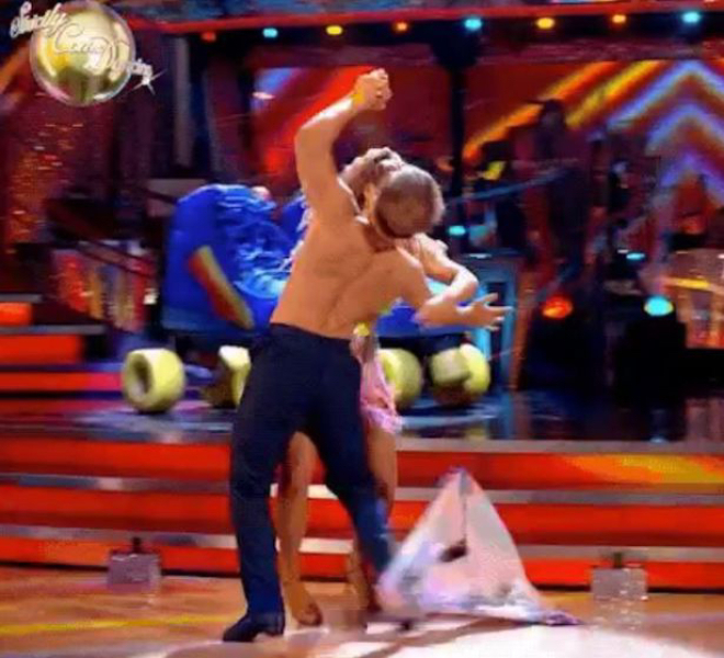 Strictly '22 #10 — Can we have ballroom dancing theme week please?