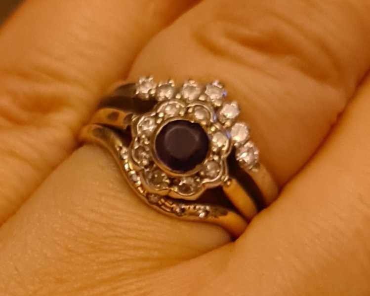 Show me your engagement and wedding ring please!