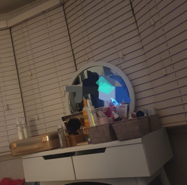 To ask you to show me your Dressing table