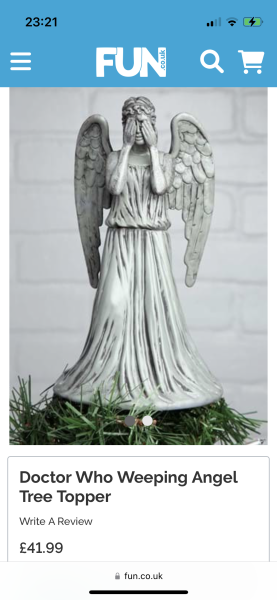 What Christmas decor do you hate? 