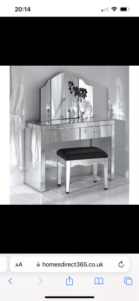 To ask you to show me your Dressing table