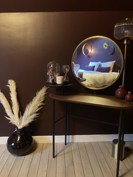 To ask you to show me your Dressing table