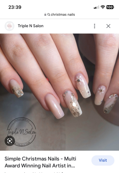 What colours are your Christmas nails going to be? 
