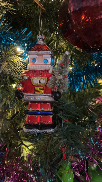 Do you think it's weird or not that christmas tree baubles literally come in every possible variation these days?