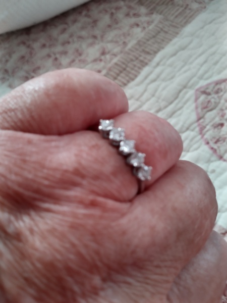 Show me your engagement and wedding ring please!