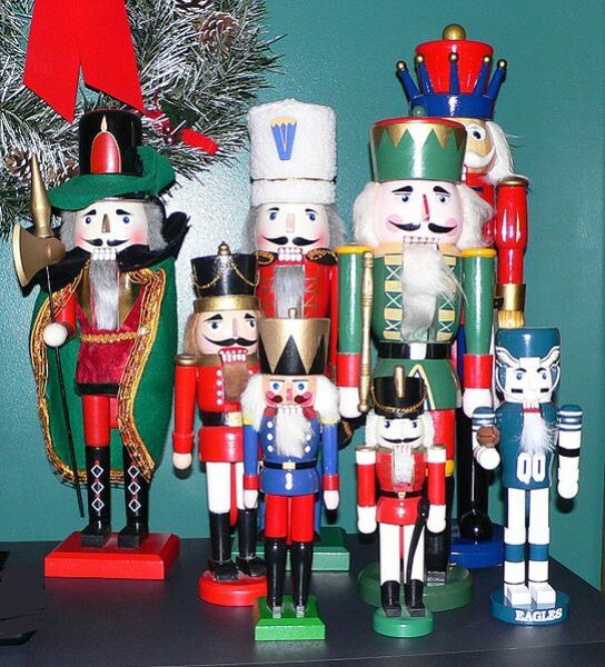 What Christmas decor do you hate? 