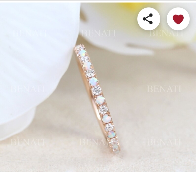 Show me your engagement and wedding ring please!