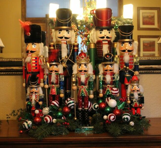 What Christmas decor do you hate? 