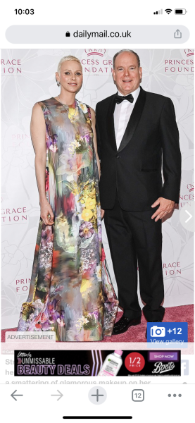 Royal Style: On with the chic, and the royal mystique! 