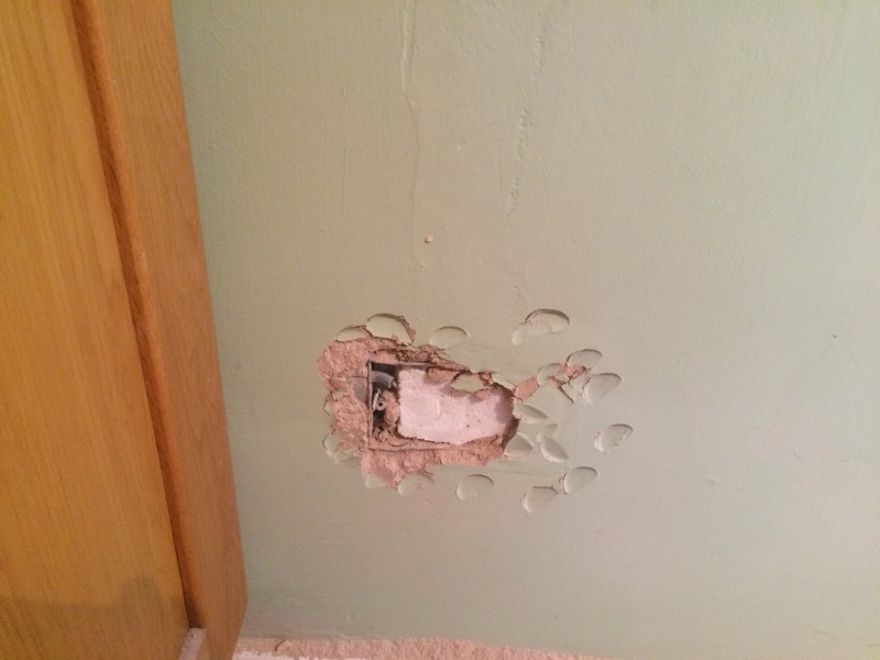 Electric socket