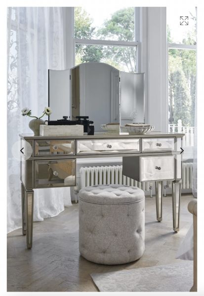 To ask you to show me your Dressing table