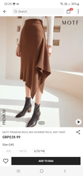 Knitted midi skirts