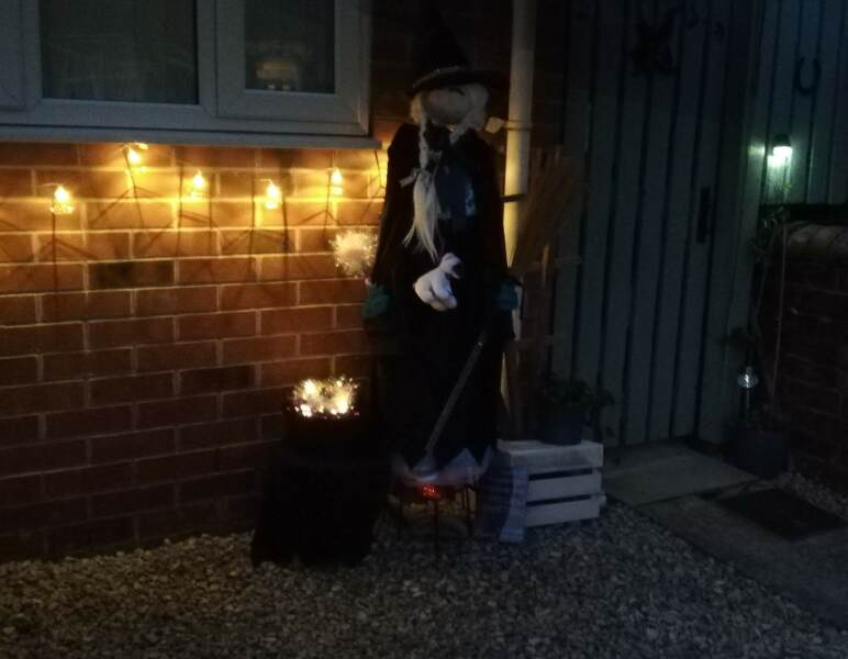 Christmas/Fairy lights with that old fashioned twinkle and glow?