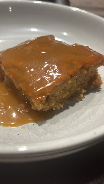 AIBU to think that Sticky toffee pudding is the best pudding/dessert ever?