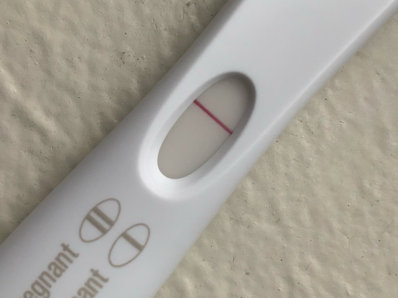 9dpo faint line?