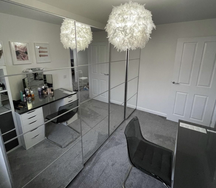 To ask you to show me your Dressing table