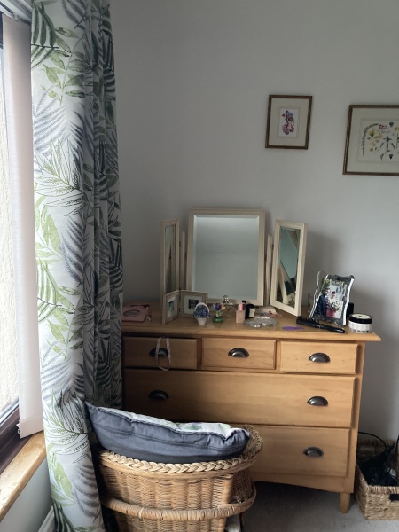 To ask you to show me your Dressing table