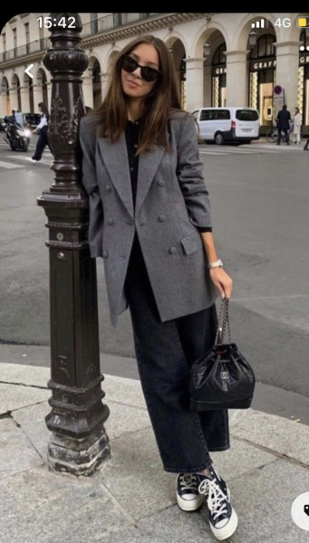 Personal shopper/stylist- AMA autumn winter edition