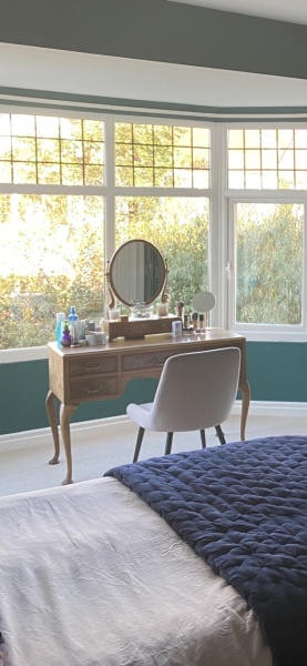 To ask you to show me your Dressing table