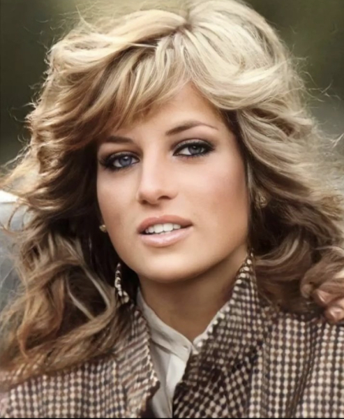 Royal Style: On with the chic, and the royal mystique! 