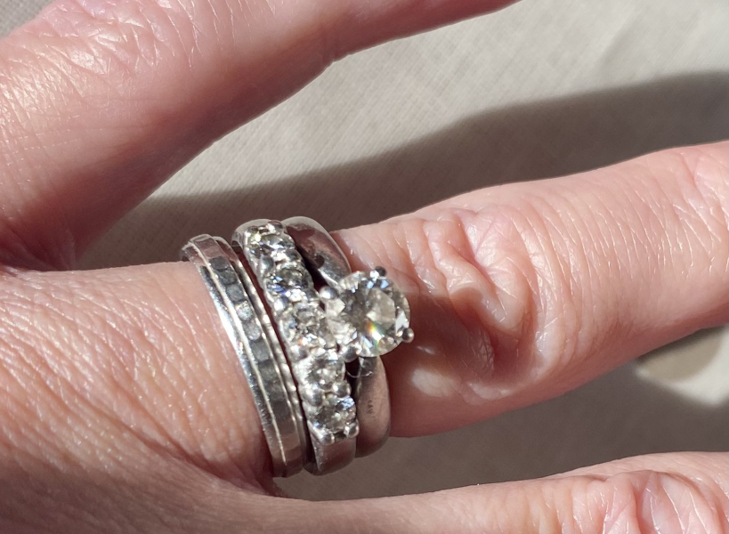 Show me your engagement and wedding ring please!
