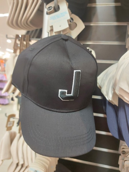 Thread 16 - the one where Dairy Milk broke a tooth in half 