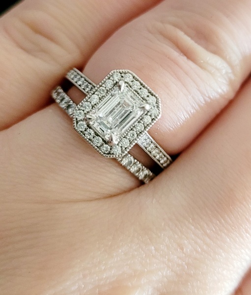 Show me your engagement and wedding ring please!
