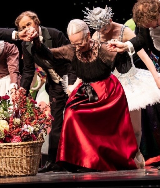 Royal Style: Charles and his wee boots, and please - plenty of (Preloved) bling!  