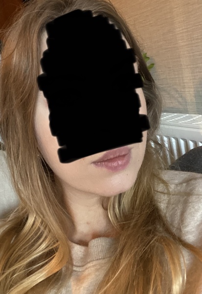 Does a flattering swimming cap exist?