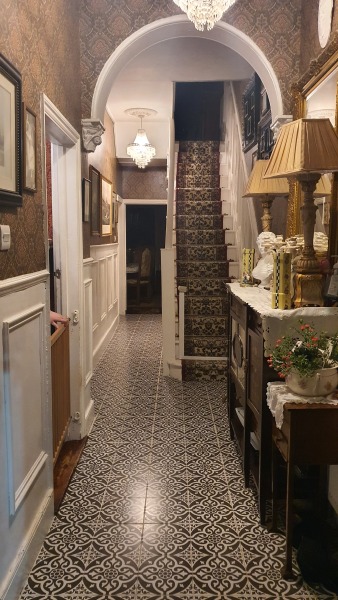 To ask your interior design hates?