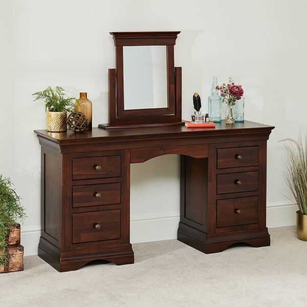 To ask you to show me your Dressing table