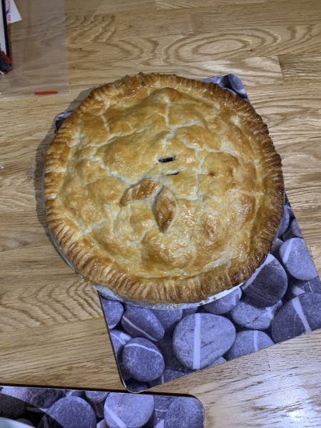 Meat plate pie - wtf?!