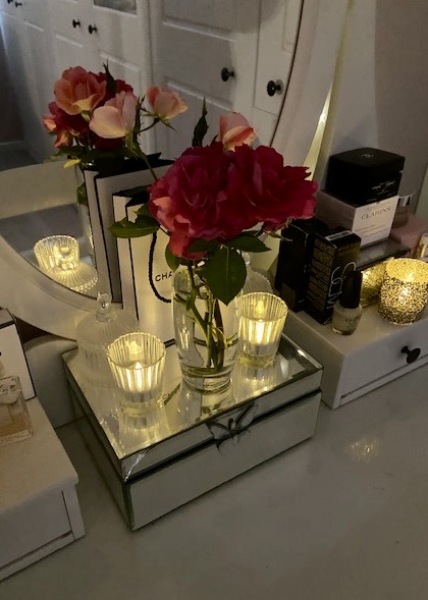 To ask you to show me your Dressing table