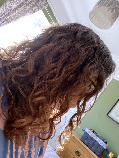 Frizzy sort of wavy hair