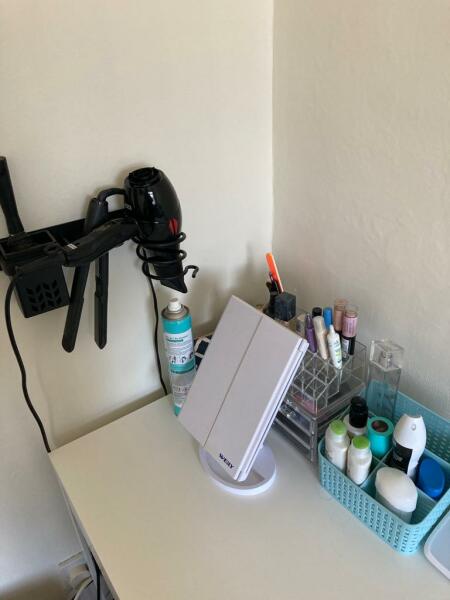To ask you to show me your Dressing table