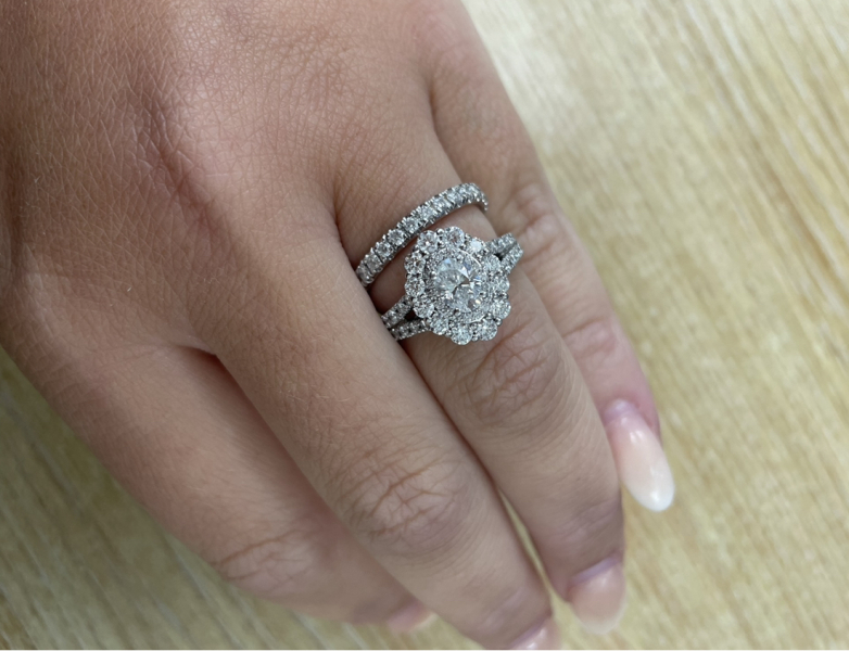 Show me your engagement and wedding ring please!