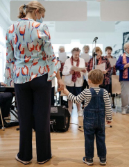 Royal Style: On with the chic, and the royal mystique! 