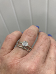 Show me your engagement and wedding ring please!